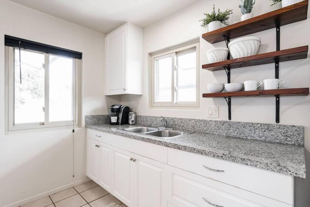 Casa Italia -2Br- Free Driveway Parking For 2 Cars San Diego Exterior foto